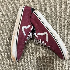 VANS OFF THE WALL TIE SHOES. MENS SIZE 12. Berry colored suede type. White laces